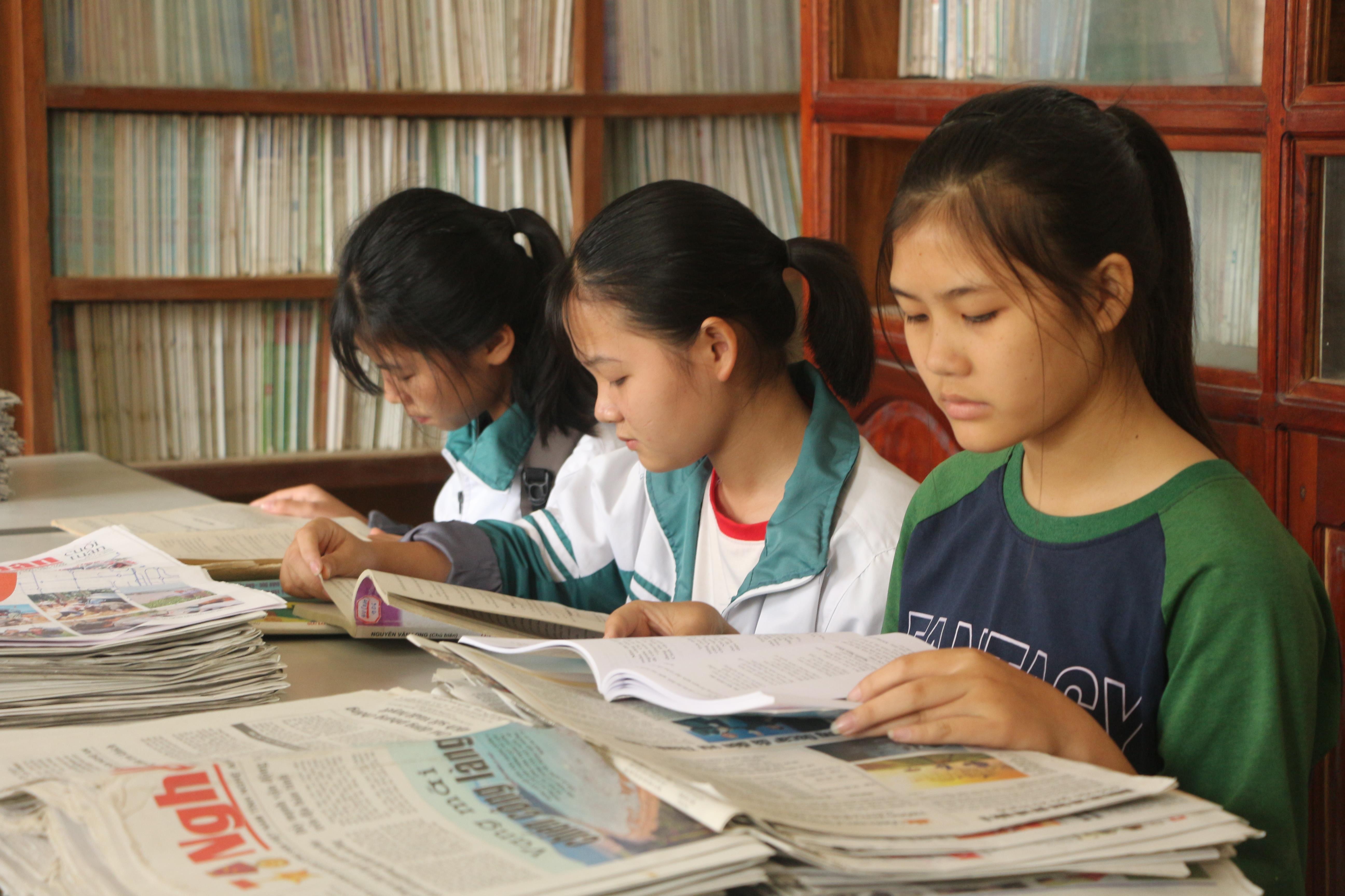 Học sinh Trường THCS Quỳnh (Quỳnh Lưu).
