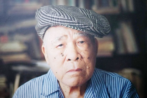 Nhà thơ Võ Văn Trực