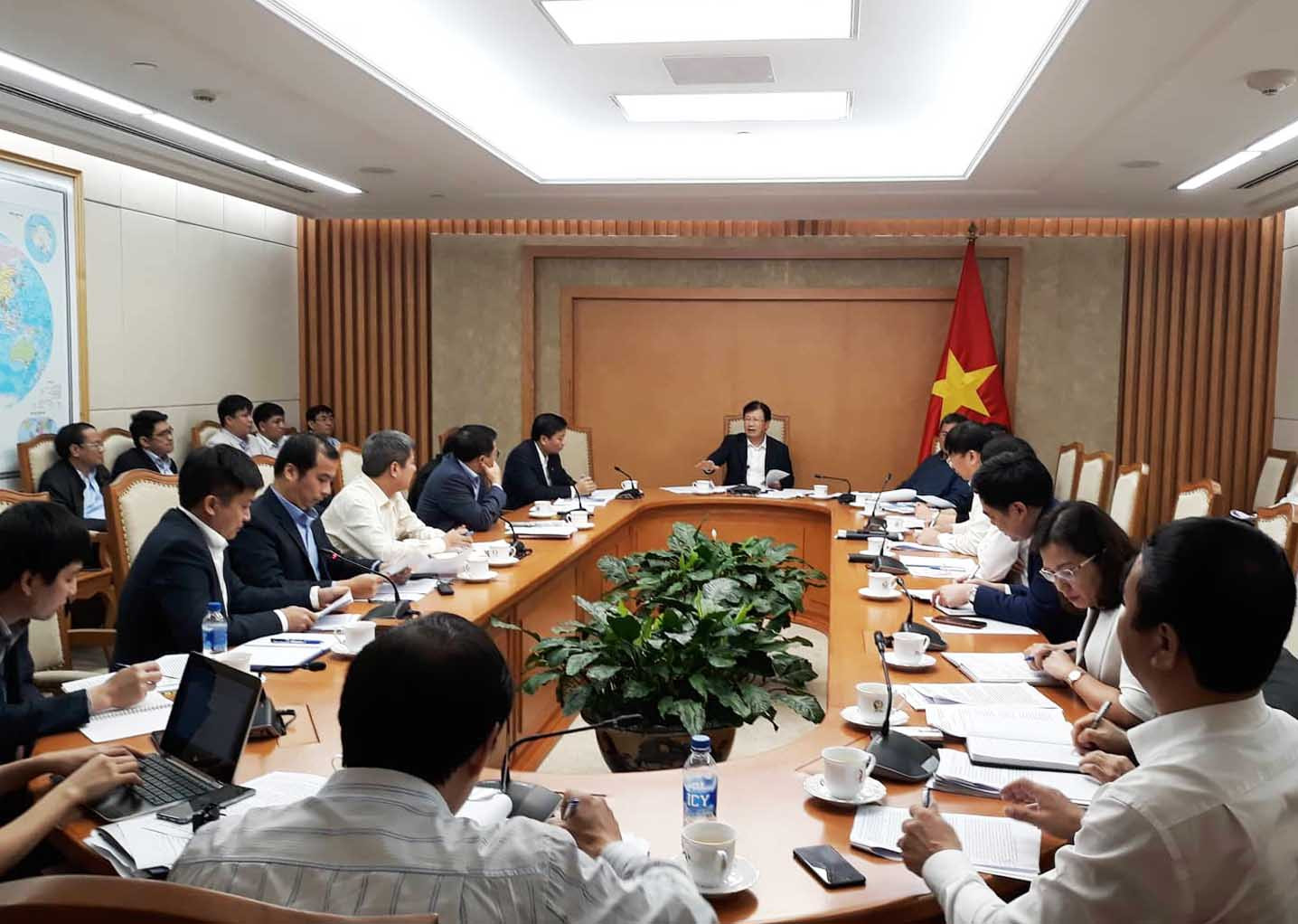 Cuộc họp ngày 28/3/2019 do Phó Thủ tướng Trịnh Đình Dũng chủ trì. Ảnh: PV