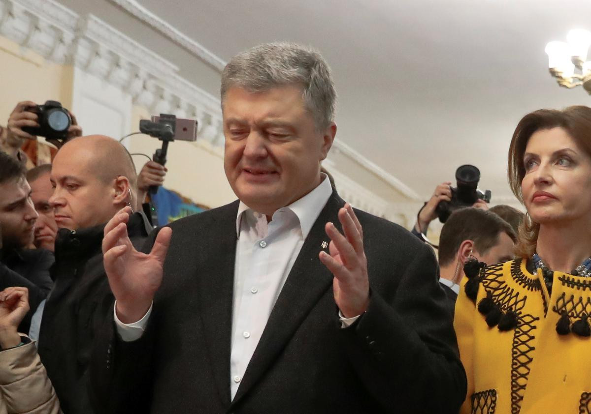 Đương kim tổng thống Petro Poroshenko thừa nhận thất bại. Ảnh: Reuters.
