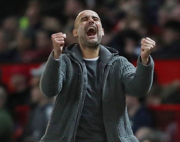 Bản lĩnh của Pep Guardiola khi giúp đội chủ sân Etihad vượt thời khắc khó khăn nhất của mùa giải. Ảnh: ATP