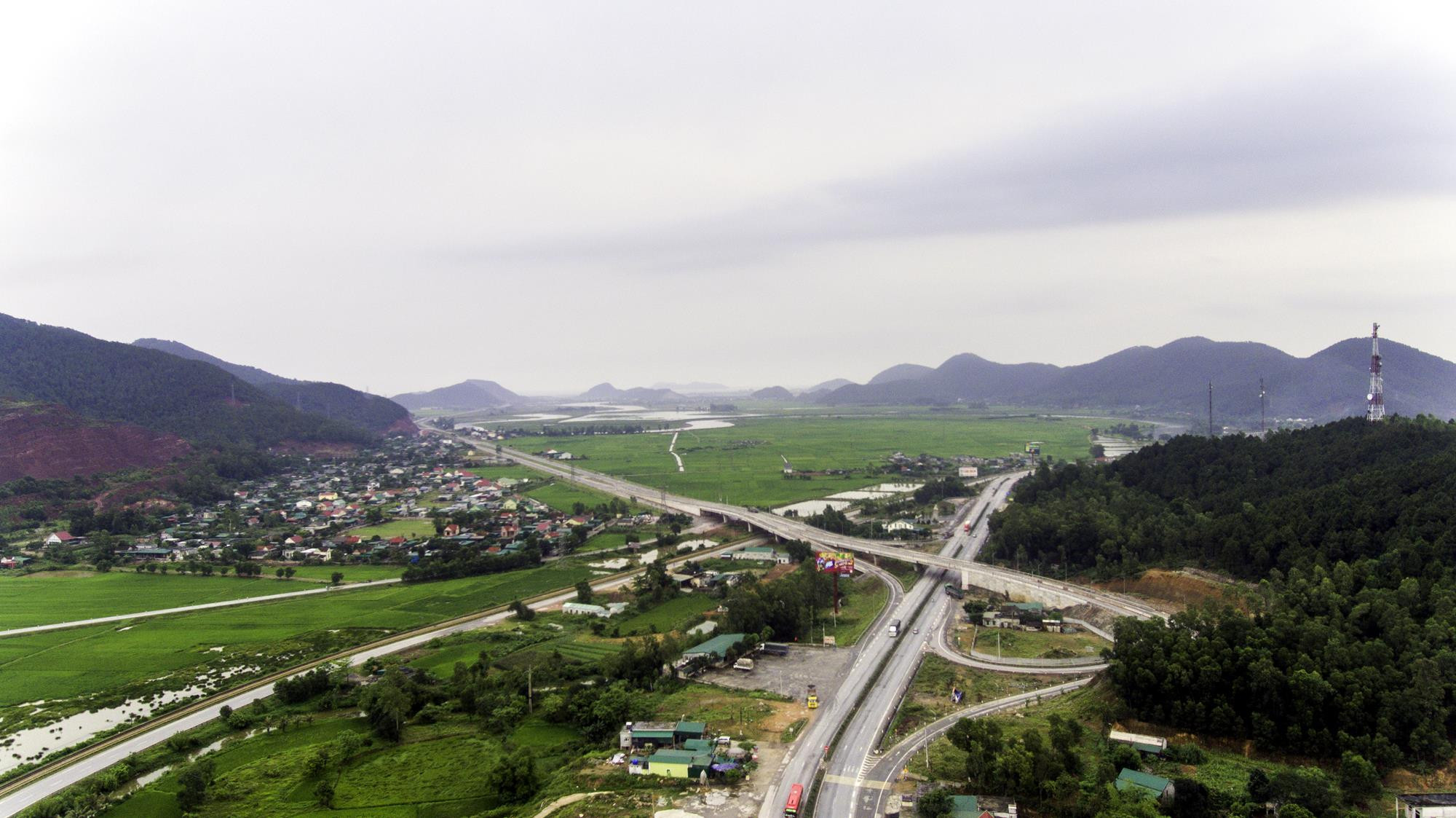 Huyện Nghi Lộc có lợi thế về hạ tầng giao thông. Ảnh: Thành Cường
