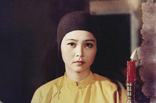  Ni cô Huyền Trang được xem là vai diễn để đời của nghệ sĩ Thanh Loan.