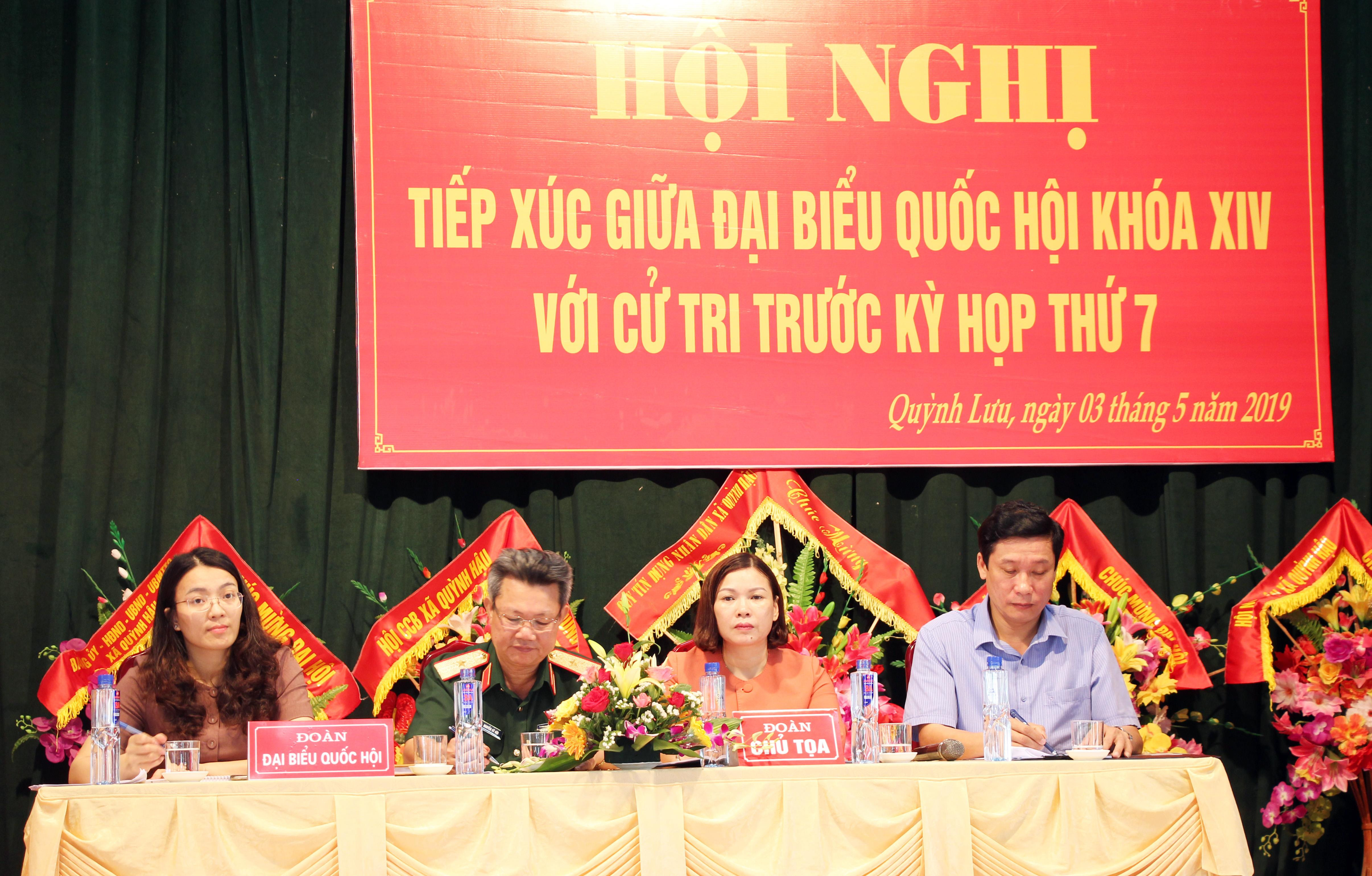 Các đại biểu 