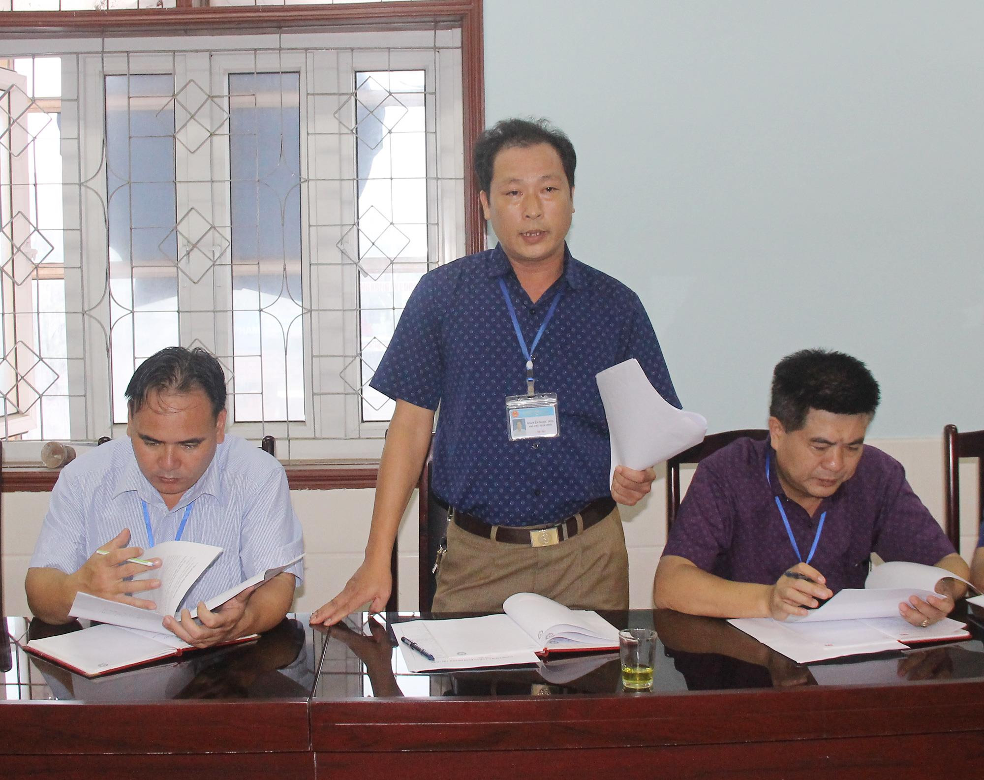 Phó Chủ tịch UBND thị trấn Nguyễn Ngọc Sơn thừa nhận, tình trạng nhiều hộ có biểu hiện trốn thuế, hàng năm chỉ đóng phí môn bài, không đóng thuế tháng. 