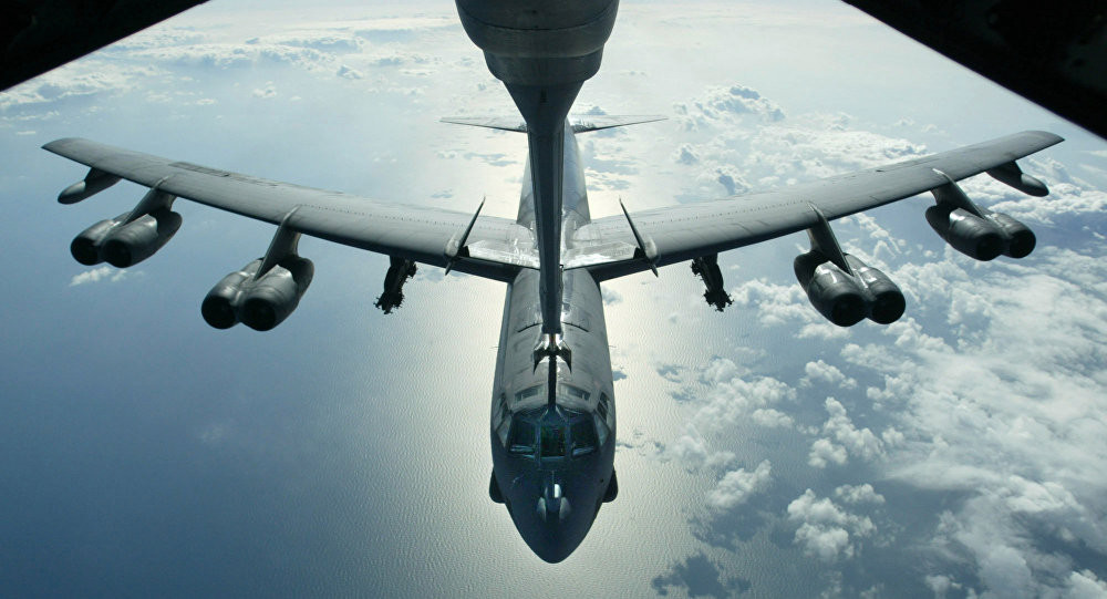 Máy bay ném bom B-52. Ảnh: AP