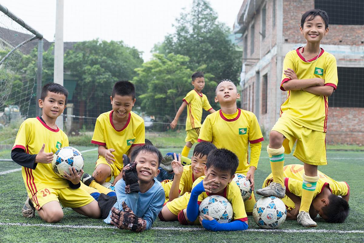 Những gương mặt hồn nhiên và háo hức của NĐ Nghi Lộc trước một mùa hè sôi động cùng Giải bóng đá TN-NĐ Cúp Báo Nghệ An. Ảnh: Trung Kiên