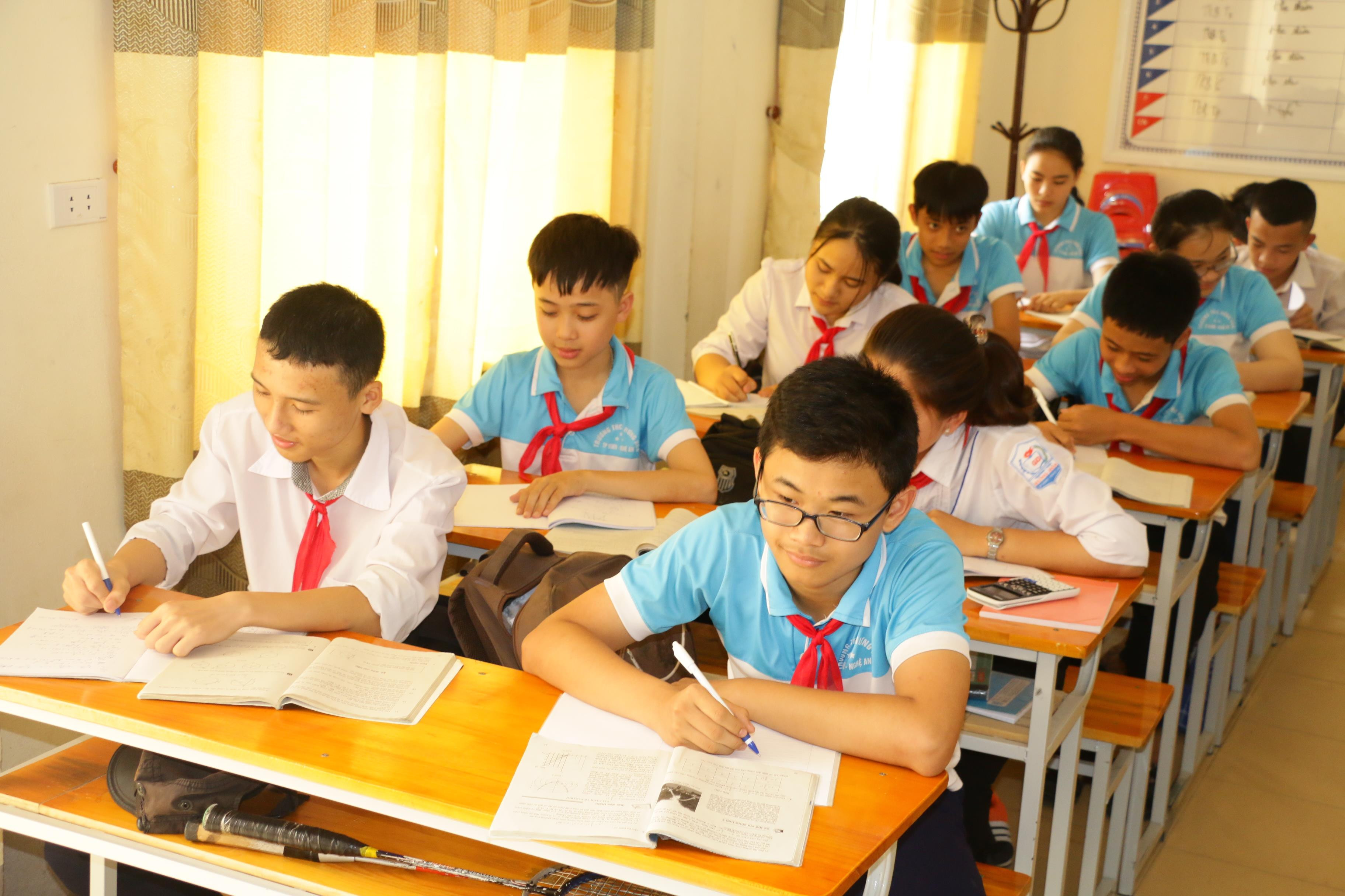 Học sinh ở Thành phố Vinh có tỷ lệ chọi cao nhất trong toàn tỉnh. Ảnh: MH
