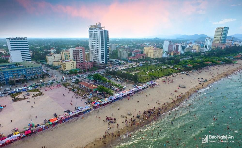 Cửa Lò sẽ là nơi cho du khách và người dân địa phương giải nhiệt trong những ngày nắng nóng. Ảnh tư liệu 