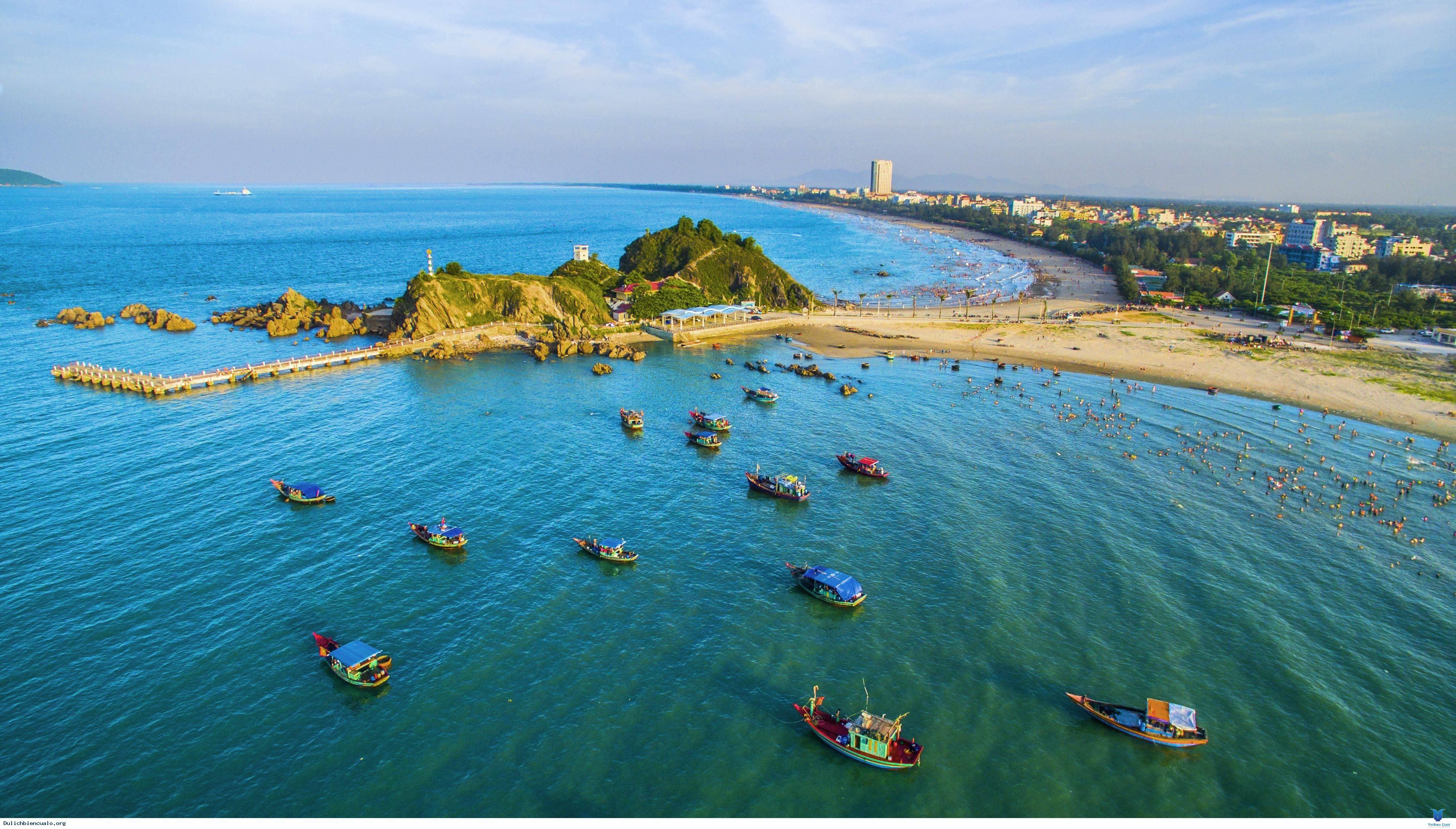Thị xã biển Cửa Lò là một trọng điểm du lịch của Nghệ An. Ảnh tư liệu
