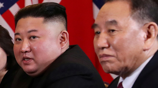 Phó chủ tịch Ban Chấp hành Đảng Lao động Triều Tiên kiêm Trưởng ban Mặt trận Thống nhất Kim Yong-chol (phải) /// Reuters