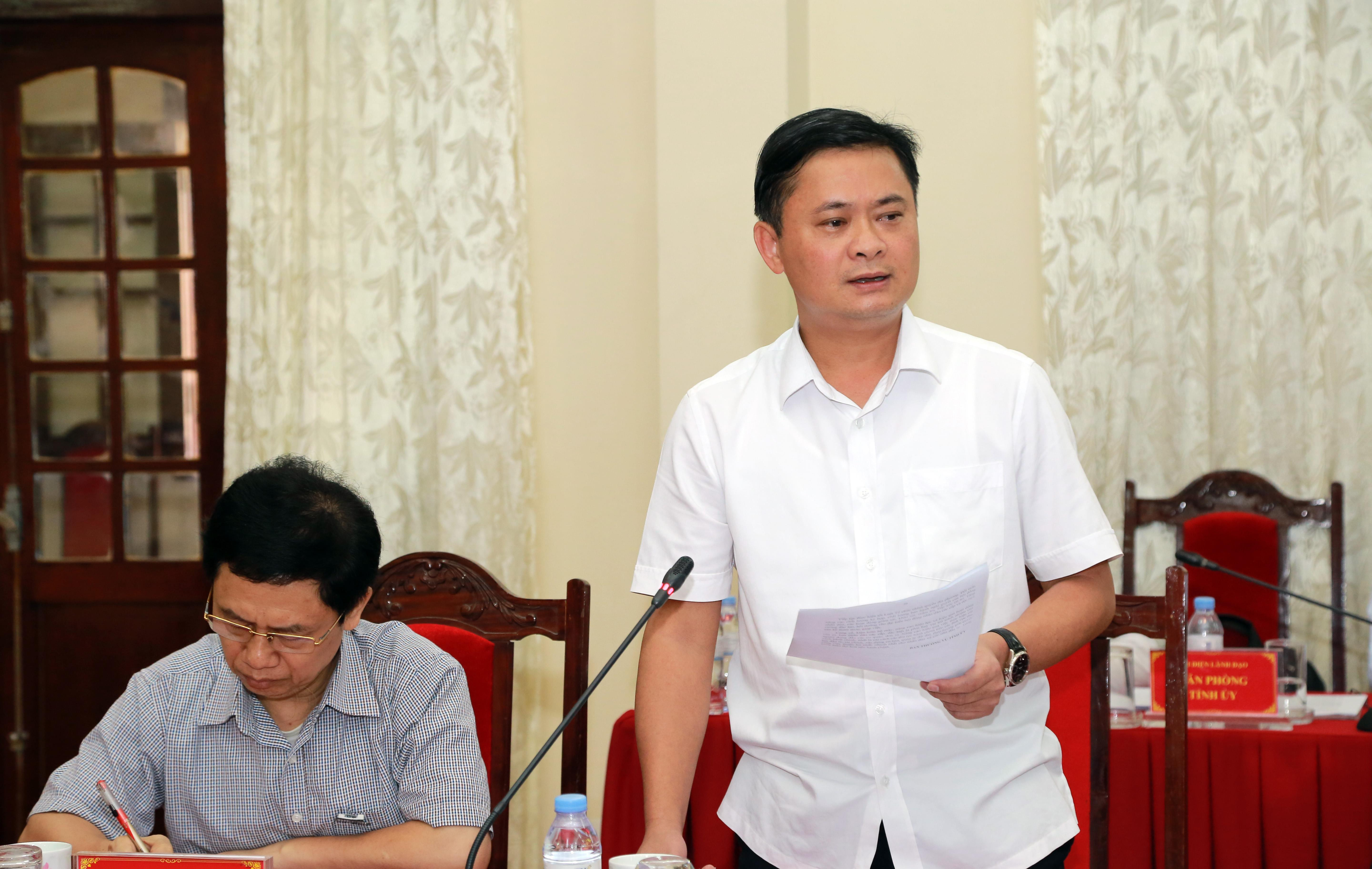 Đồng chí Thái Thanh Quý - Chủ tịch UBND tỉnh Nghệ An phát biểu tại buổ làm việc. Ảnh: Đào Tuấn