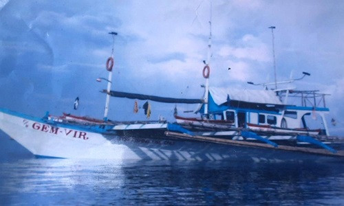 Ảnh tư liệu của FB Gimvir 1, tàu cá Philippines bị đâm chìm đêm 9/6 trên Biển Đông. Ảnh: ABS-CBN.