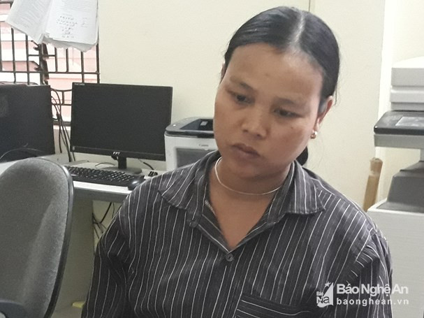Moong Thị Lý, một trong những kẻ đưa phụ nữ Kỳ Sơn qua Trung Quốc bán con hiện cũng đã bị khởi tố.