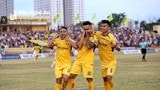 Vùi dập HAGL, SLNA  'giữ vững' Top 4 lượt đi V.League 