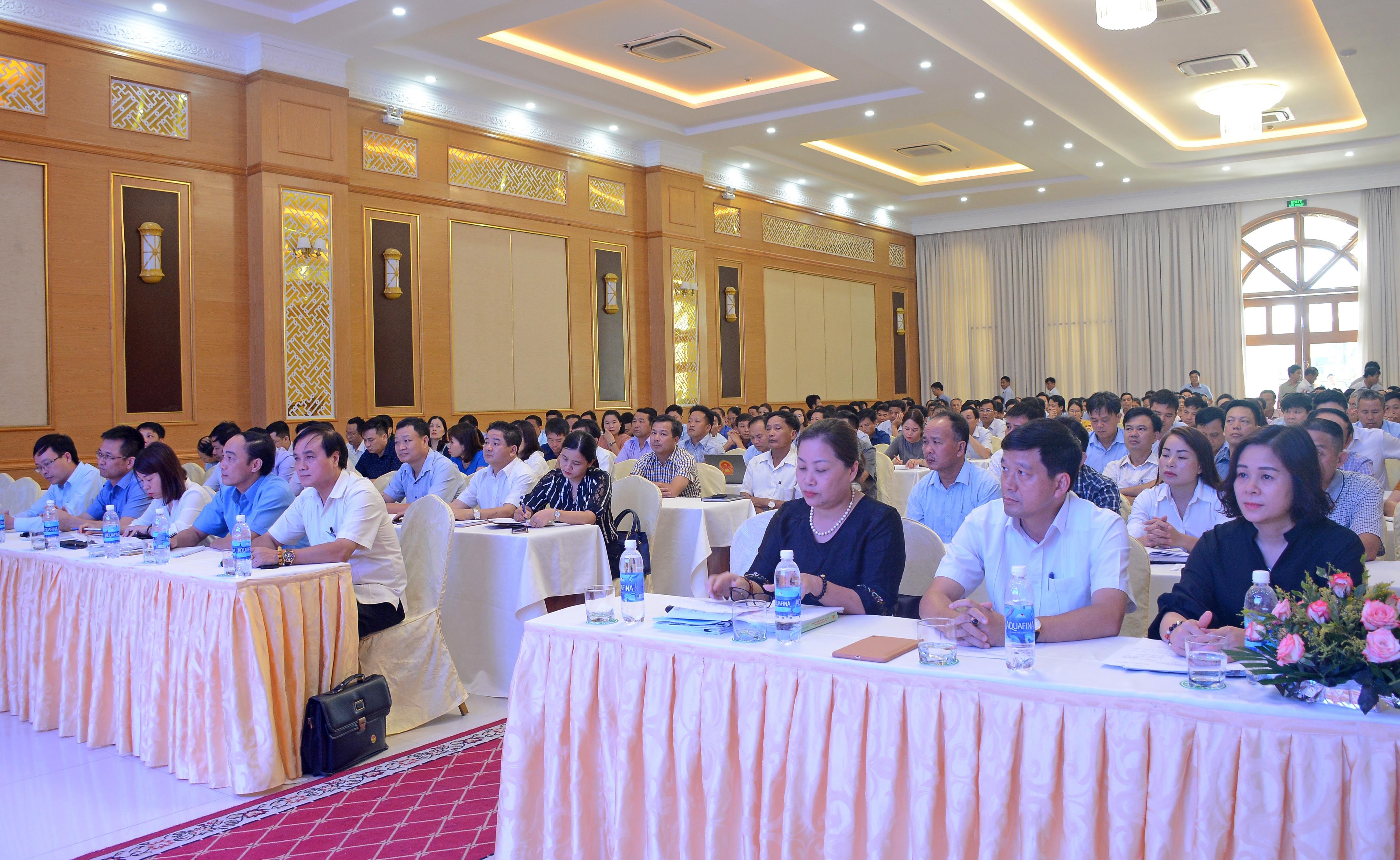 Các đại biểu dự hội nghị. Ảnh: Thu Giang