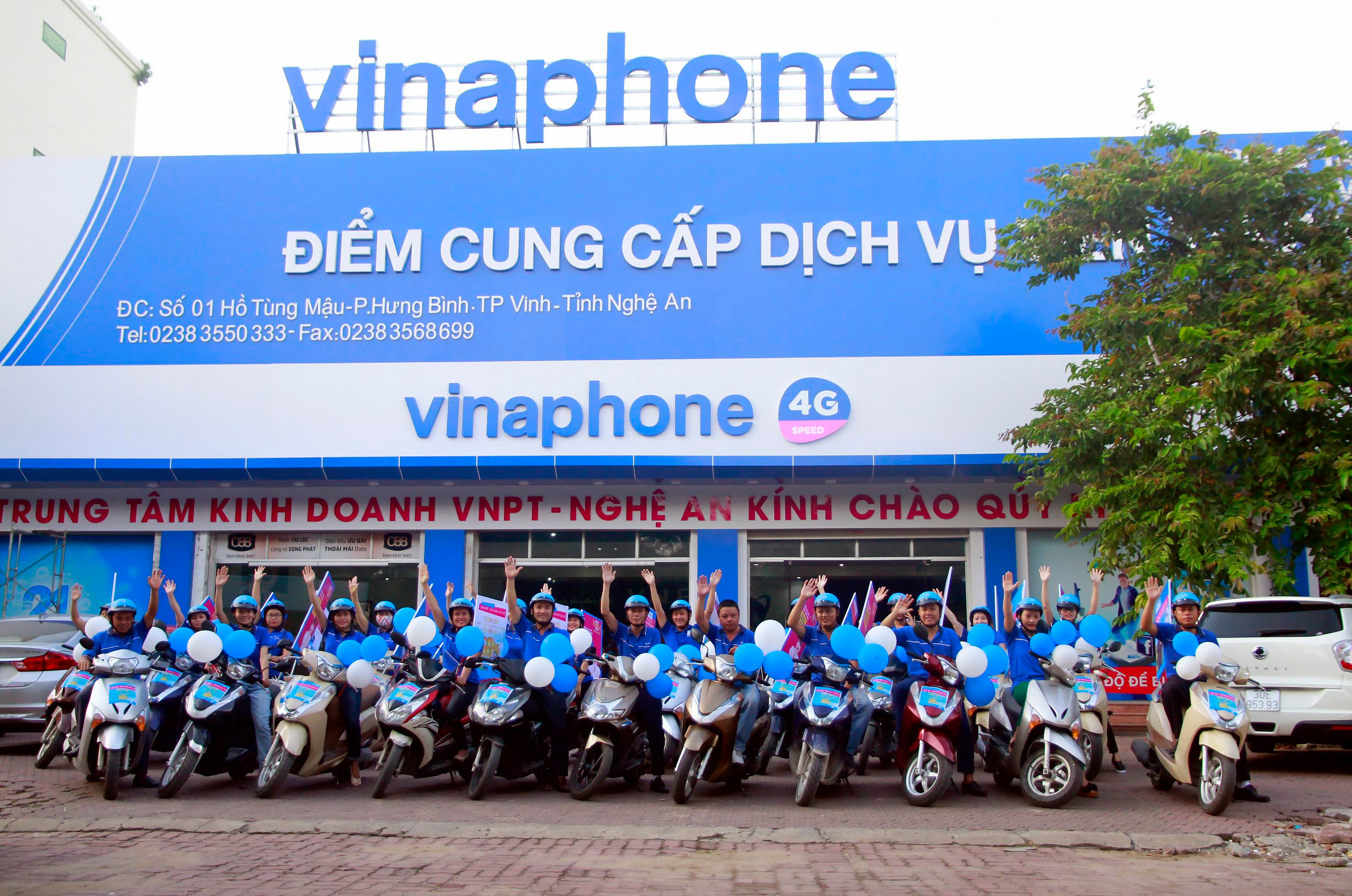 Hoạt động truyền thông bán hàng của VNPT Nghệ An. Ảnh: Ngọc Anh