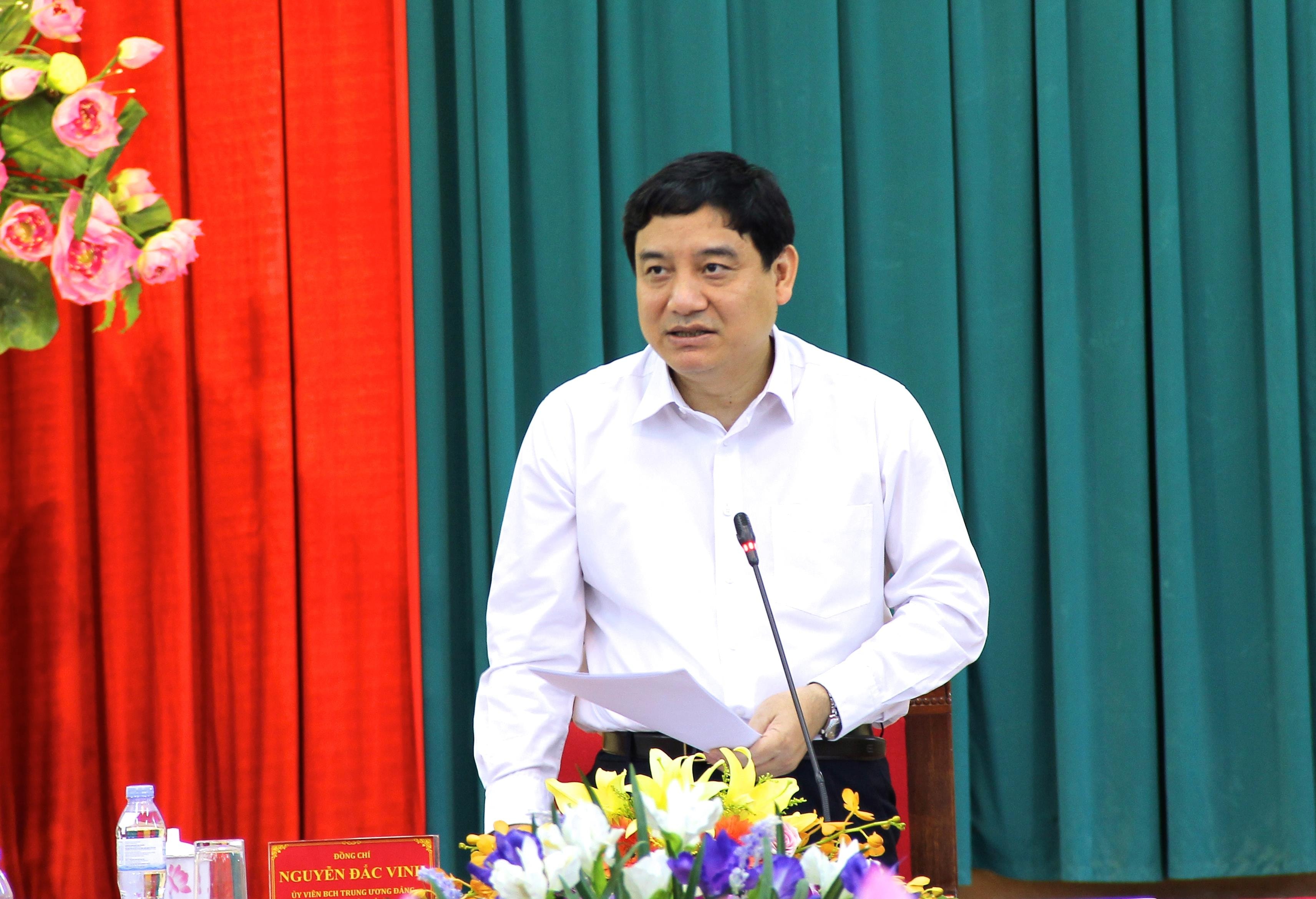 Bí thư Tỉnh ủy Nguyễn Đắc Vinh kết luận nội dung tình hình kinh tế - xã hội 6 tháng đầu năm, nhiệm vụ và giải pháp 6 tháng cuối năm 2019. Ảnh: Mỹ Nga 
