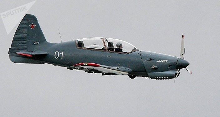 Yak-152