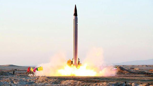 Tên lửa đạn đạo của Iran. Ảnh: Reuters