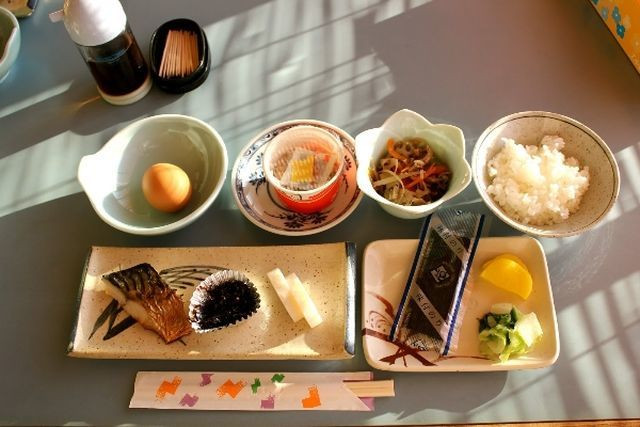 Trtong bữa ăn của người Nhật không thể thiếu cá