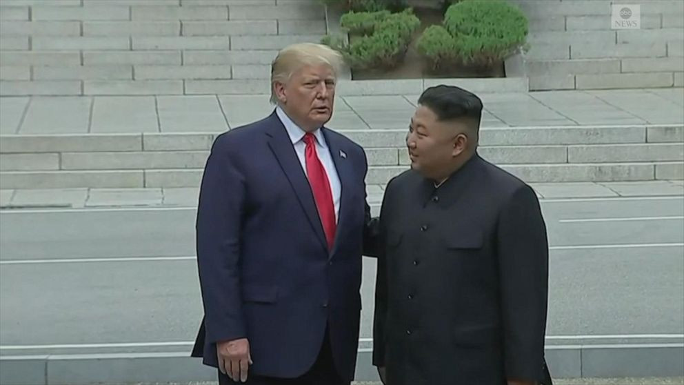 Mối quan hệ cá nhân giữa hai nhà lãnh đạo vẫn là nhân tố quan trọng giữ tình hình trên bán đảo Triều Tiên tạm thời yên ổn. Ảnh: ABC News