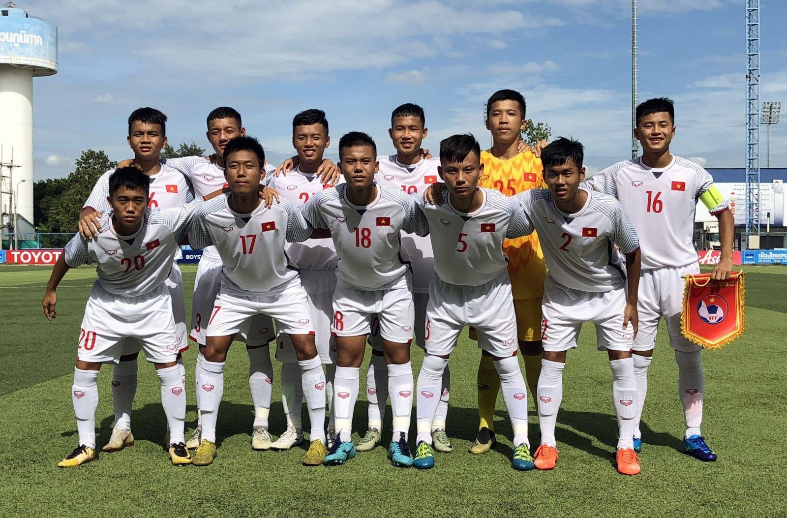 Đội hình U15 Việt Nam trận gặp Myanmar. Ảnh: VFF