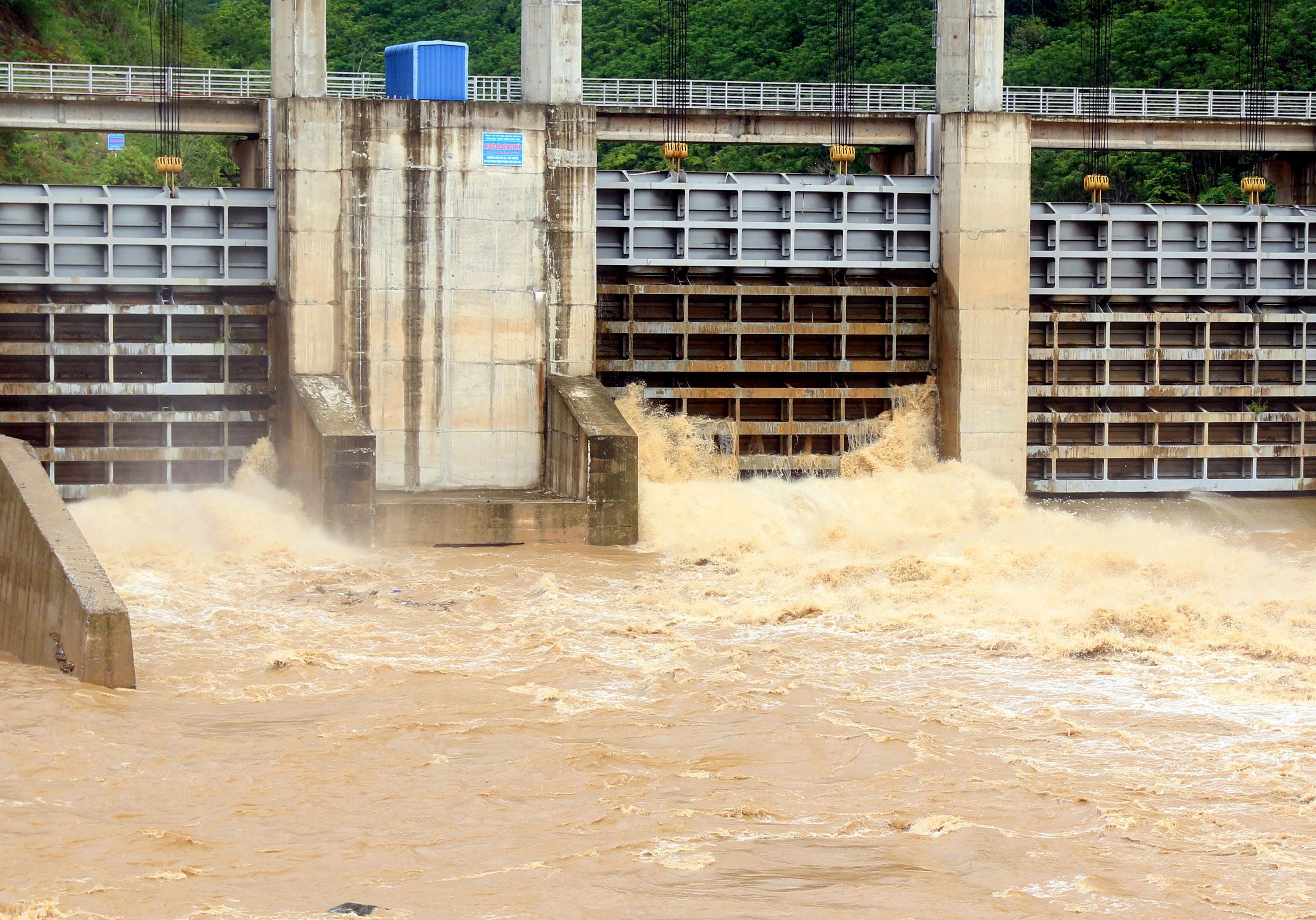 Đập thủy điện Bản Ang lú 9 giờ sáng 04/08/2019 