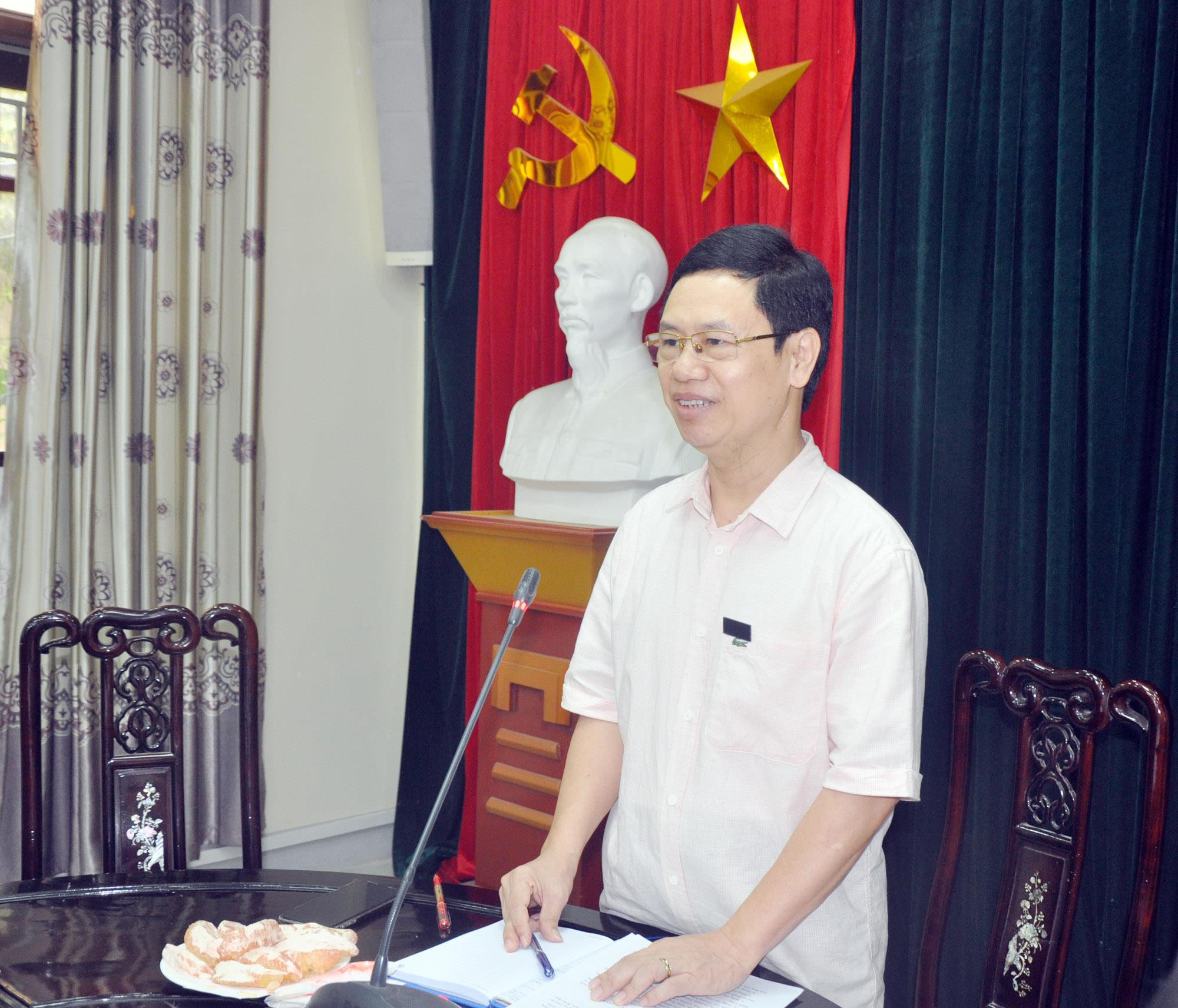 Đồng chí Nguyễn Xuân Sơn  - Phó Bí thư Thường trực Tỉnh ủy lưu ý về vấn đề xây dựng giải pháp để đạt được các mục tiêu Nghị quyết 05 đề ra