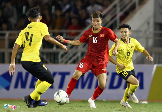 U18 Việt Nam  quyết tâm có 3 điểm trước U18 Malaysia (Ảnh: Zing)