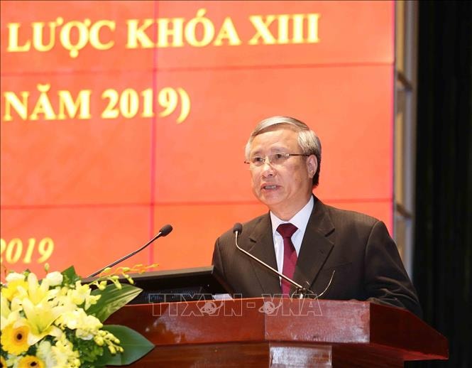Ủy viên Bộ Chính trị, Thường trực Ban Bí thư Trần Quốc Vượng, phát biểu tại lễ khai giảng lớp học. Ảnh: TTXVN