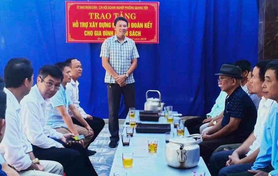 Phường Quang Tiến quan tâm giải quyết các vấn đề bức thiết của người dân như làm nhà đại đoàn kết cho người nghèo.