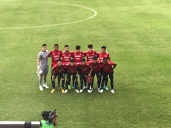 Văn Lâm vẫn được chấm điểm cao nhất trong đội hình Muangthong United