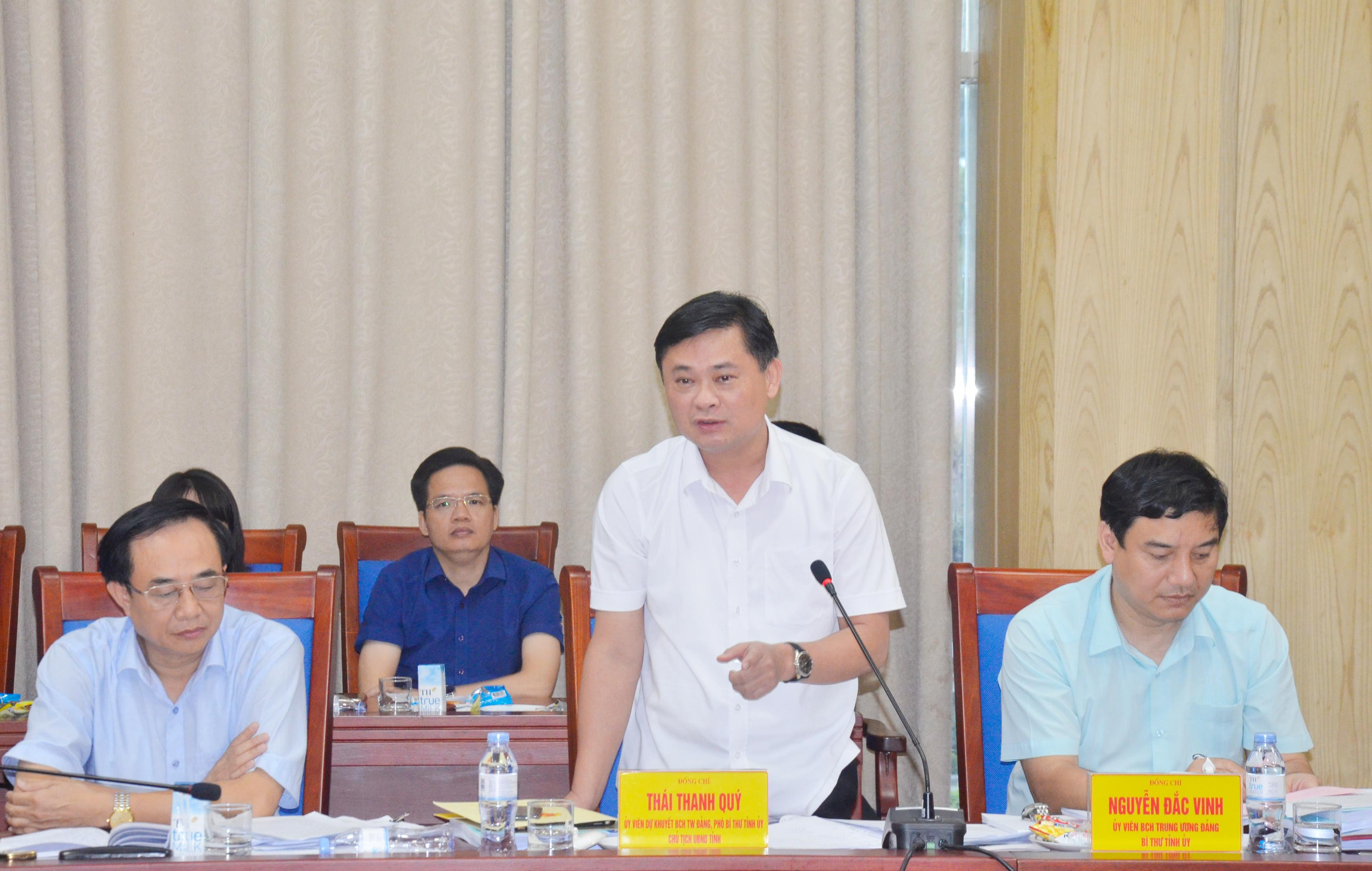 Chủ tịch UBND tỉnh Thái Thanh Quý phát biểu tại cuộc làm việc. Ảnh: Thanh Lê