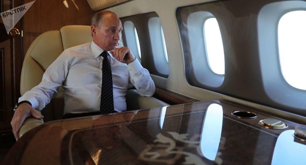 tiet lo bi mat do an cua putin tren may bay hinh anh 1