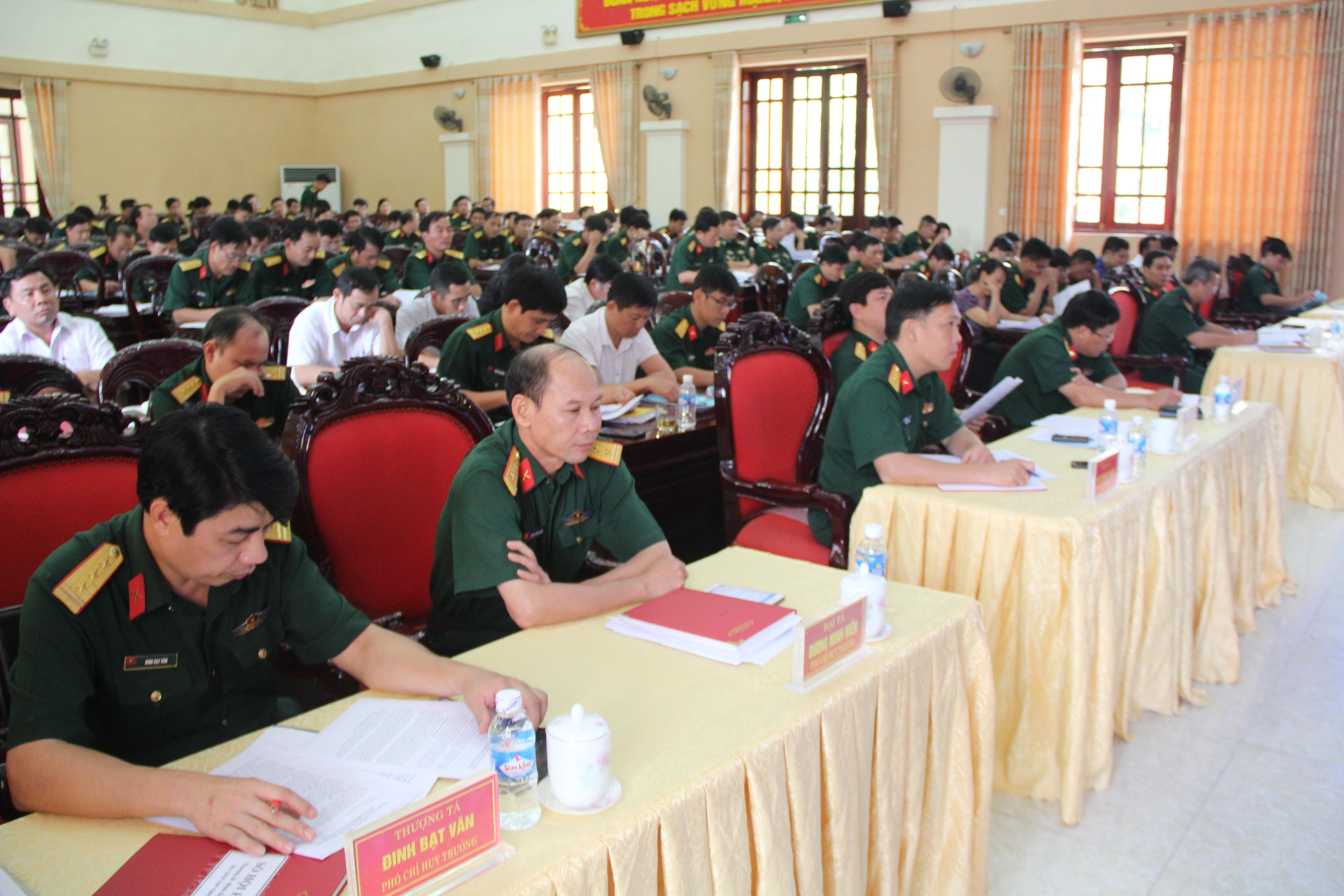 Quang cảnh hội nghị. Ảnh: Tiến Hùng