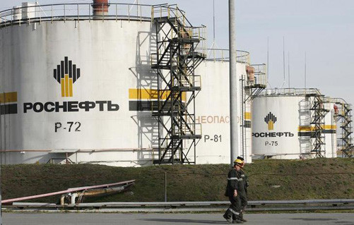 Một cơ sở lọc dầu của Rosneft ở Achinsk, Nga.