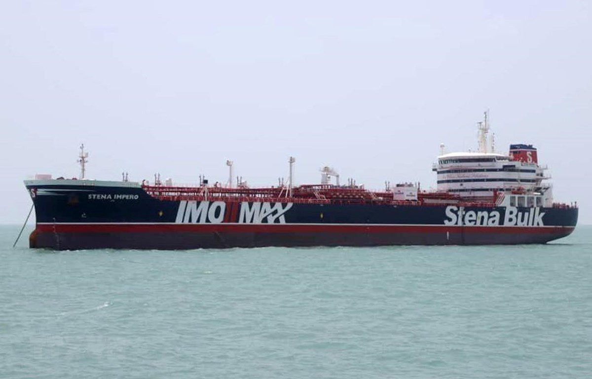 Trong ảnh: Tàu chở dầu Stena Impero treo cờ Anh neo tại cảng ở Bandar Abbas, miền Nam Iran ngày 20/7/2019. (Nguồn: AFP/TTXVN)