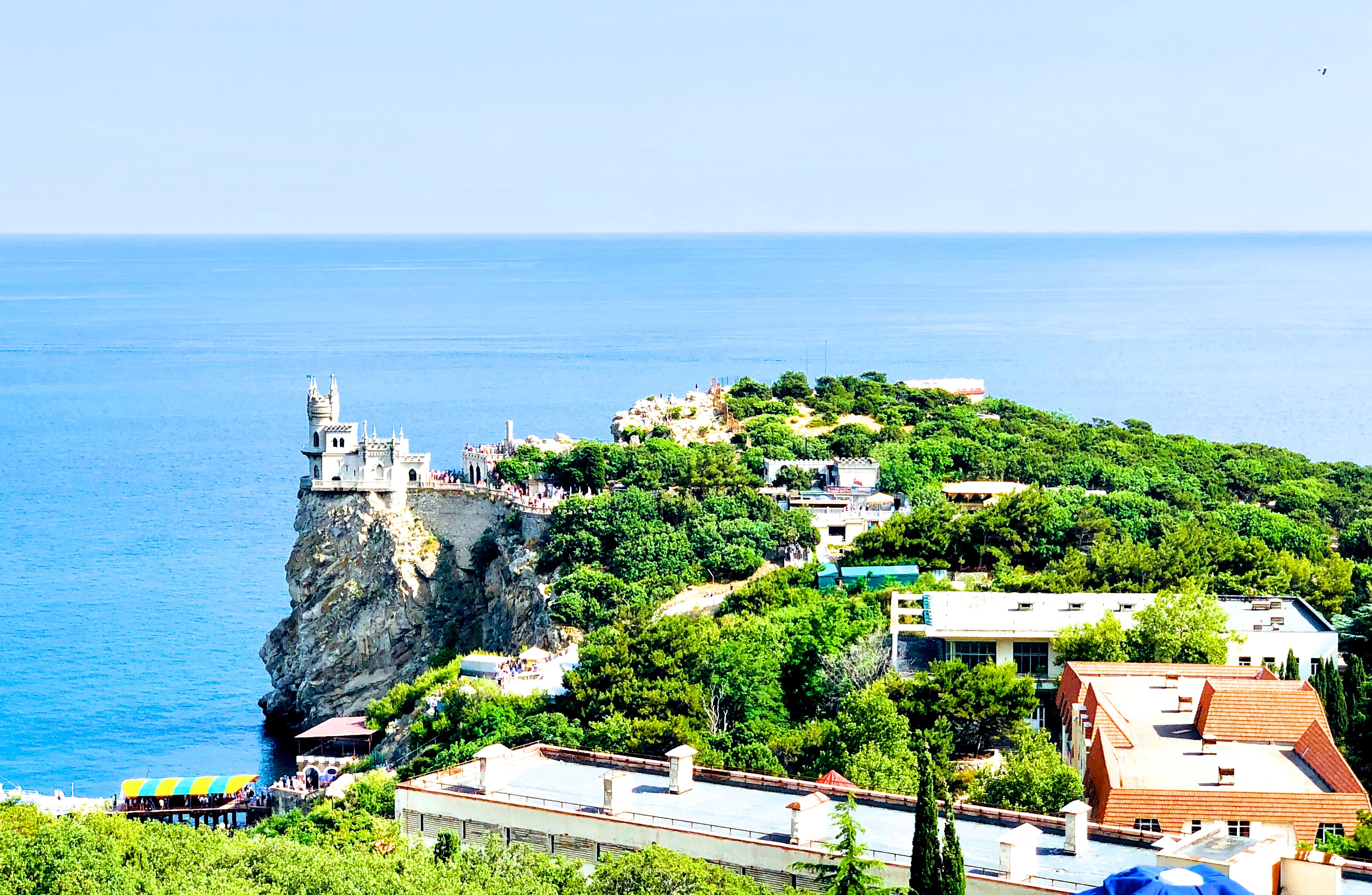 Lâu đài Tổ yến là một trong những điểm tham quan nổi tiếng của Crimea. Ảnh: Mỹ Nga 