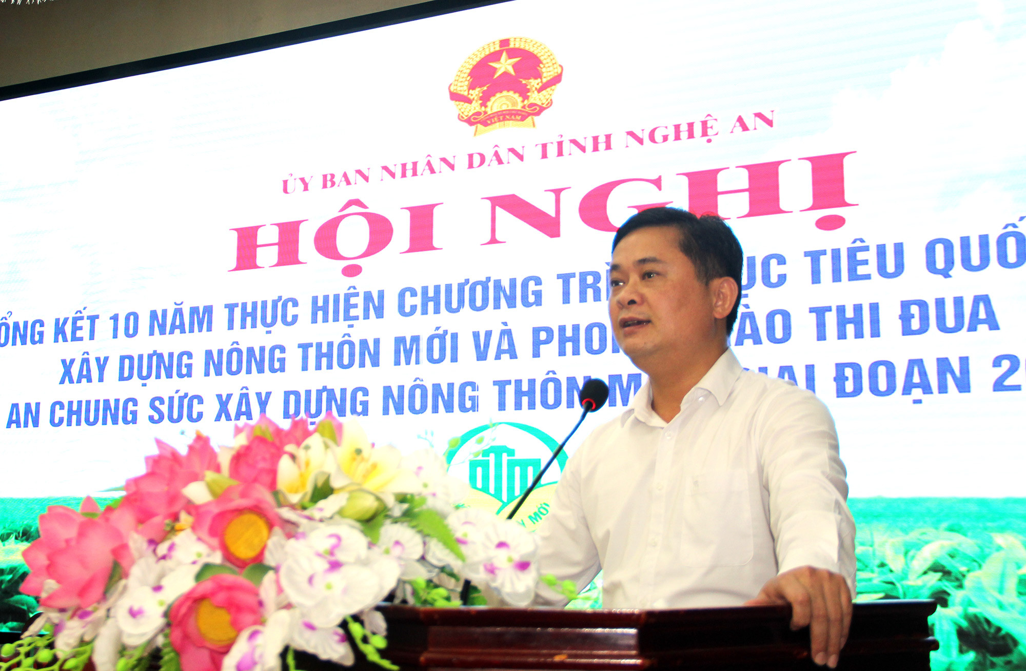 Chủ tịch UBND tỉnh Thái Thanh Quý phát biểu chỉ đạo tại hội nghị. Ảnh: Thu Huyền