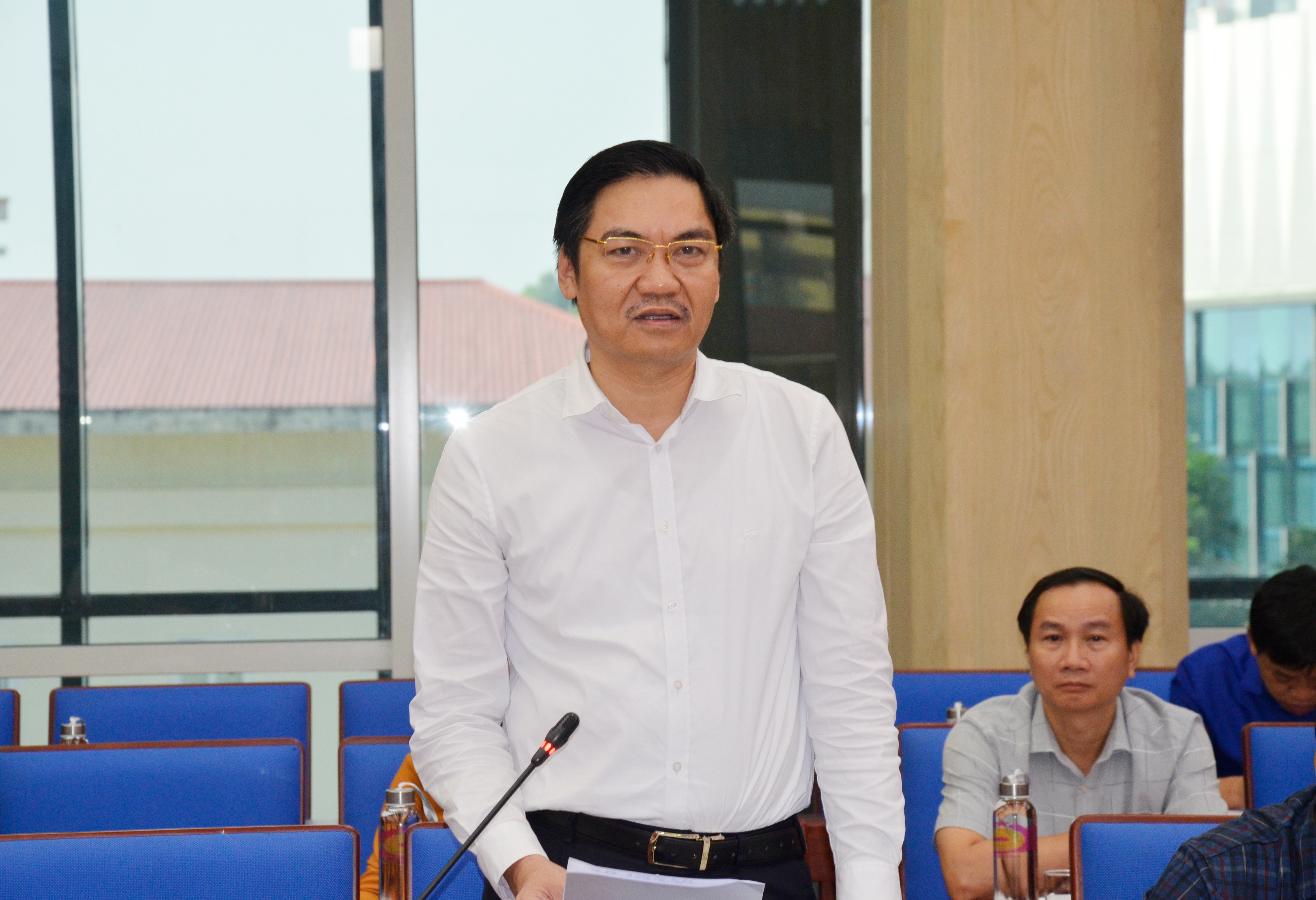 Giám đốc Sở Nông nghiệp và phát triển nông thôn Hoàng Nghĩa Hiếu