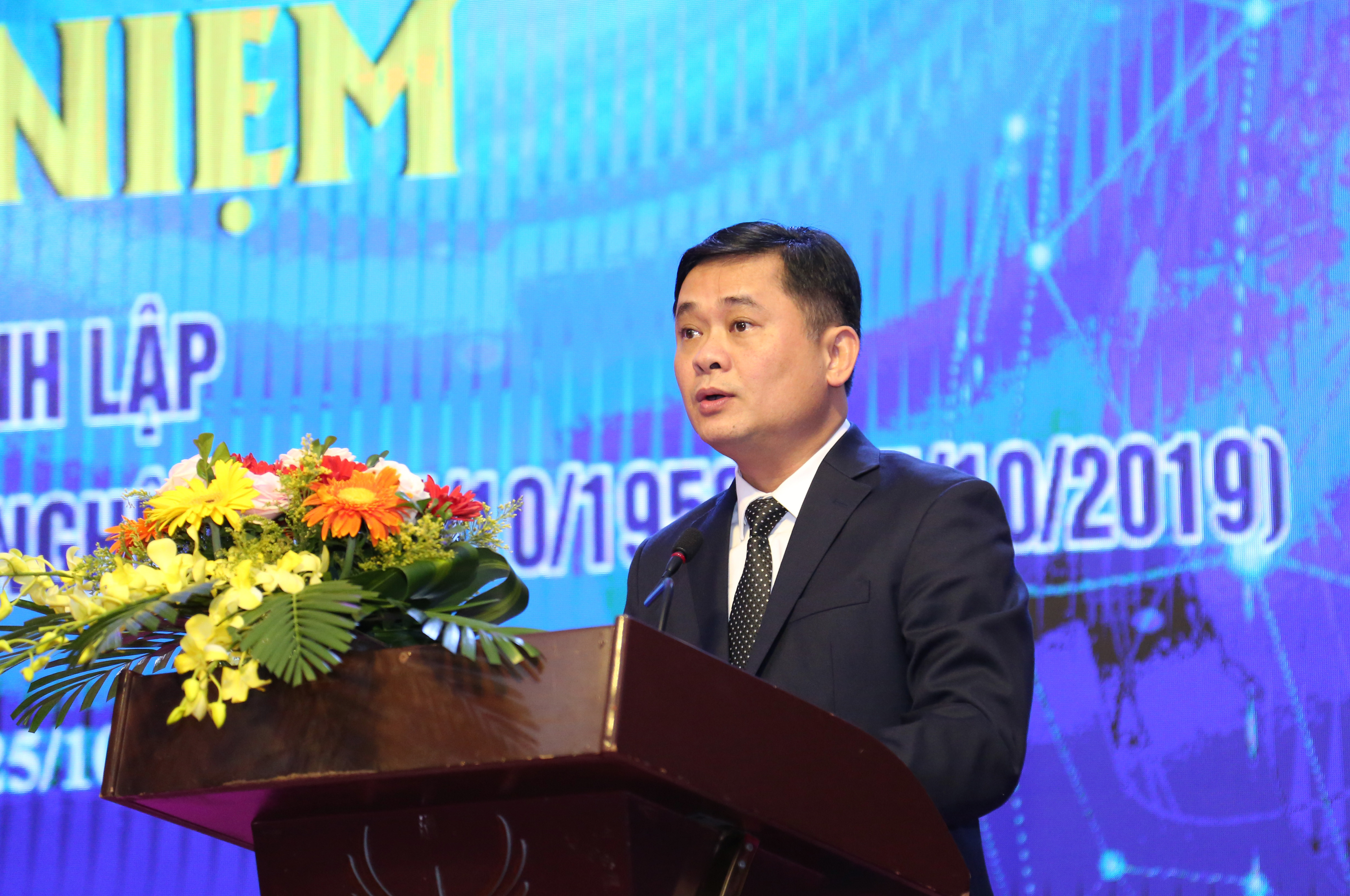 Chủ tịch UBND tỉnh Thái Thanh Quý phát biểu tại Lễ kỷ niệm. Ảnh: Đào Tuấn