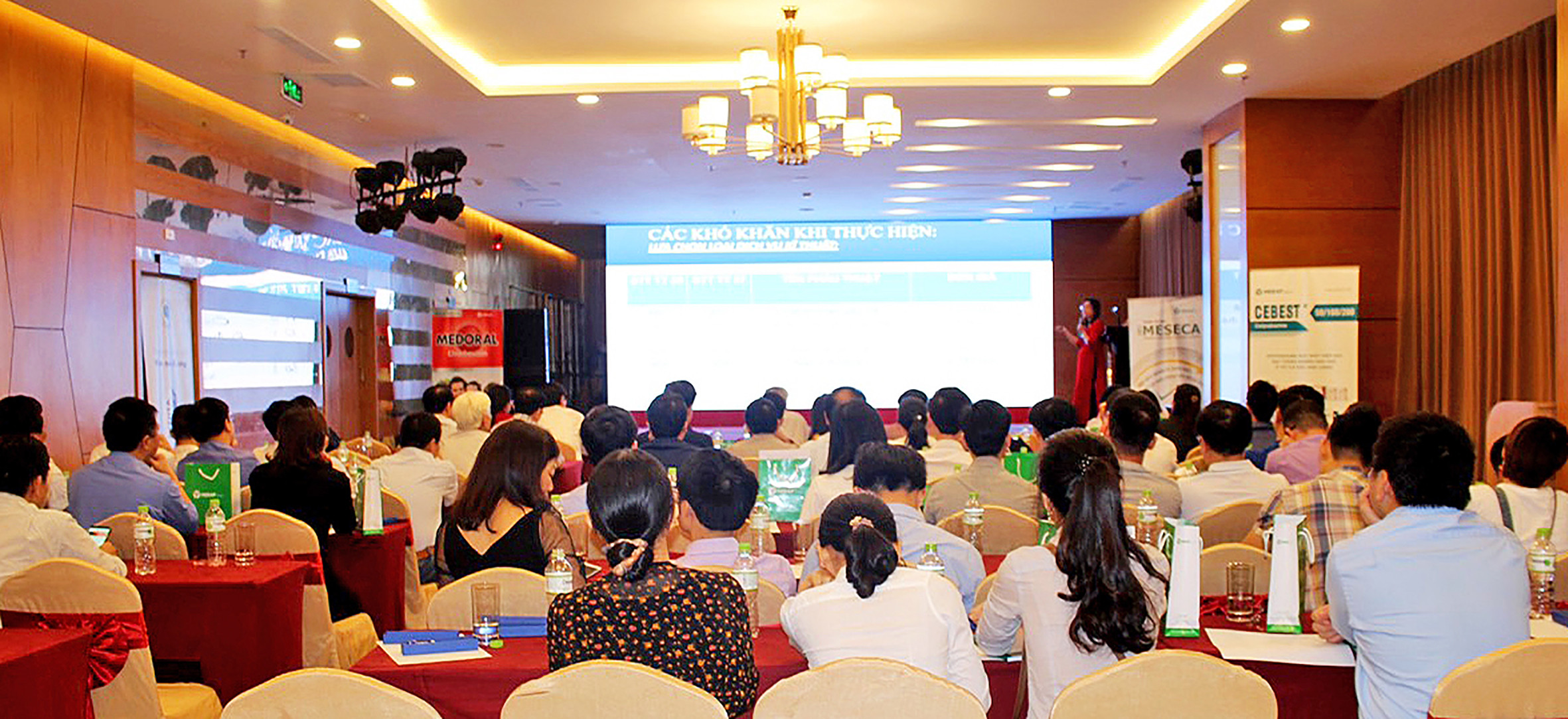 Hội thảo chuyên đề cập nhật điều trị các bệnh lý tai mũi họng được tổ chức tại Nghệ An. Ảnh: Nguyệt Minh