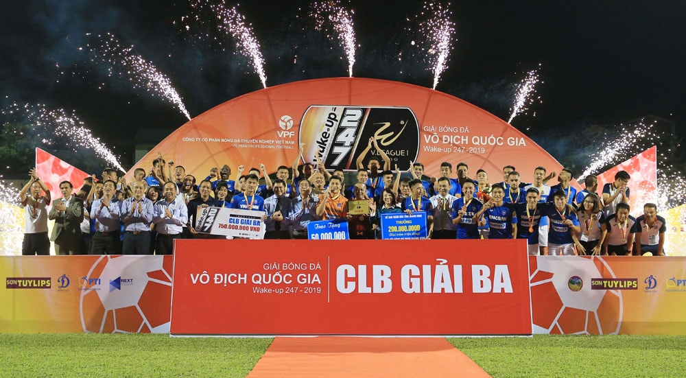 Đội bóng nhận nhiều thẻ vàng nhất V.League 2019 là Than Quảng Ninh với 58 lần, số thẻ đỏ của đội bóng đạt giải Ba cũng là 3. Ảnh: VPF