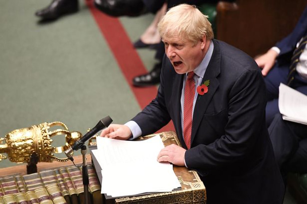 Thủ tướng Boris Johnson đặt cược vào việc giành lại thế đa số tại Quốc hội. Ảnh: AFP