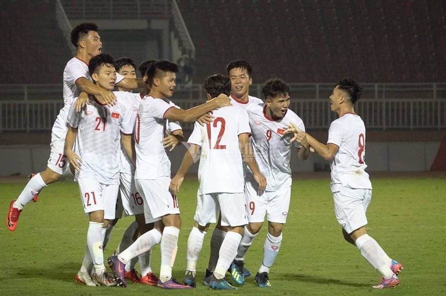 U19 Việt Nam đã có 45 phút đầu tiên thi đấu bế tắc trước Mông Cổ. Ảnh: Vietnamnet