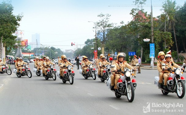 Công an Nghệ An ra quân đảm bảo TTATGT, phòng chống tội phạm. Ảnh tư liệu