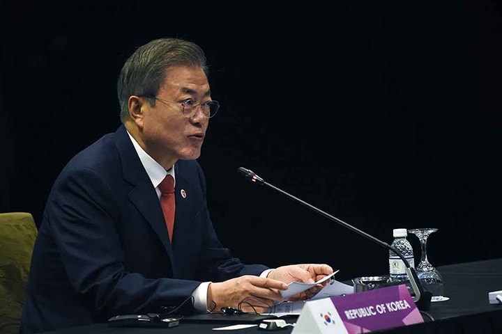 Tổng thống Hàn Quốc Moon Jae-in đặt ASEAN là trọng tâm trong chính sách hướng Nam mới. Ảnh: AFP