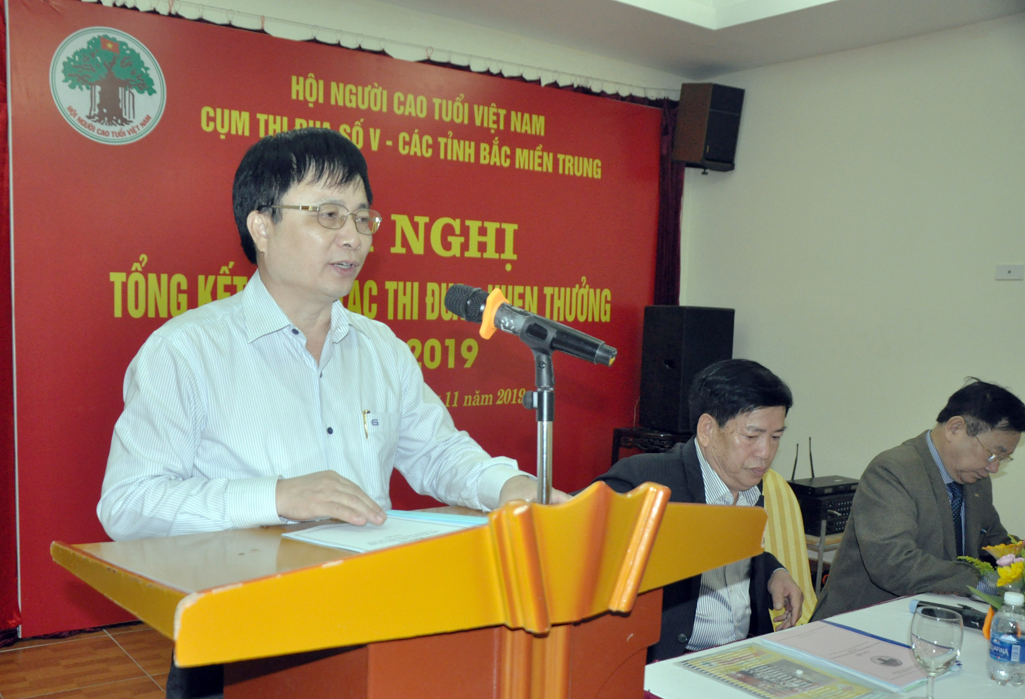 Đồng chí Bùi Đình Long - Phó Chủ tịch UBND tỉnh Nghệ An phát biểu chào mừng Hội nghị. Ảnh: CK