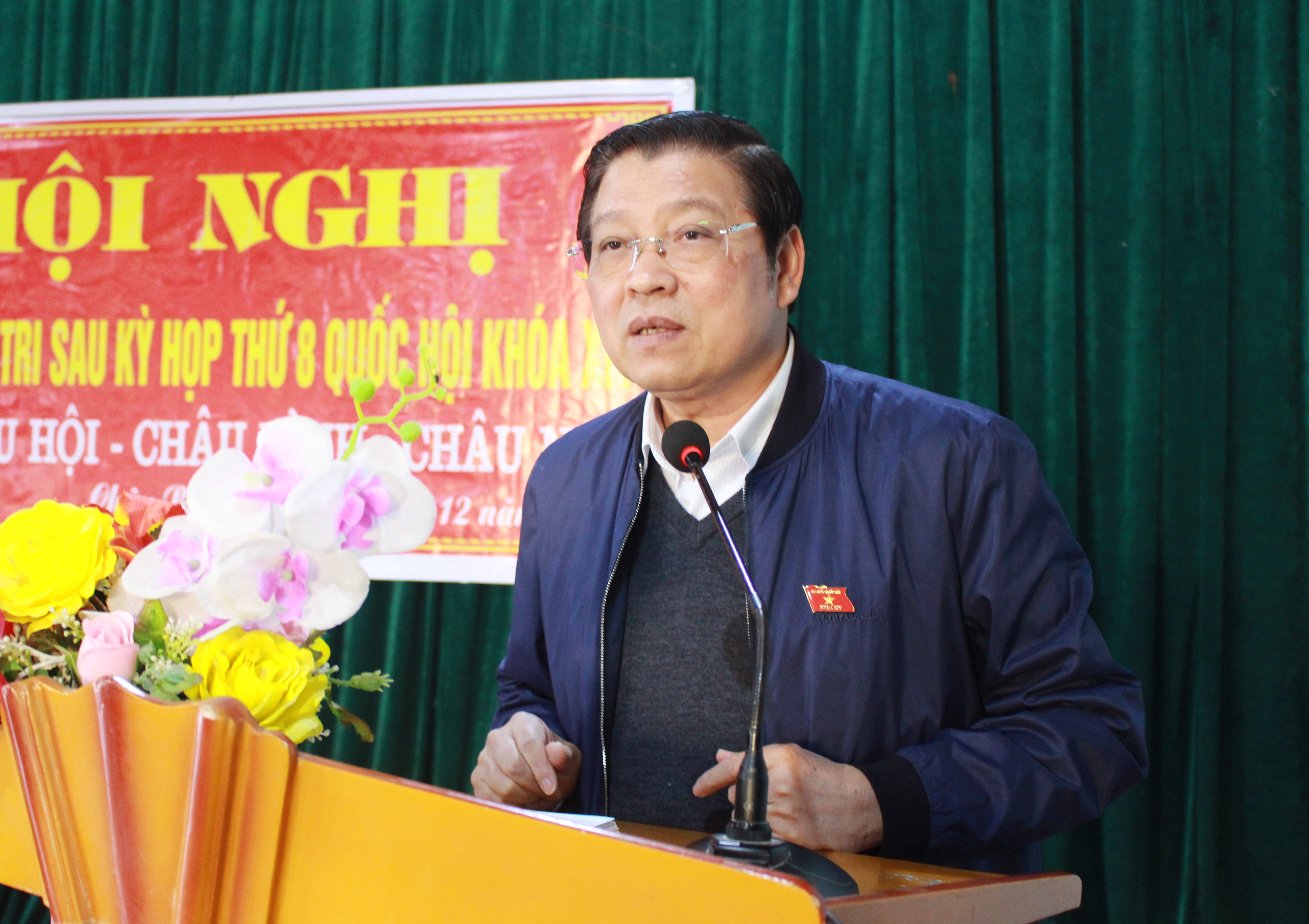 Ông Phan Đình Trạc - Bí thư Trung ương Đảng, Trưởng ban Nội chính Trung ương trả lời kiến nghị của cử tri. Ảnh: Phương Thúy